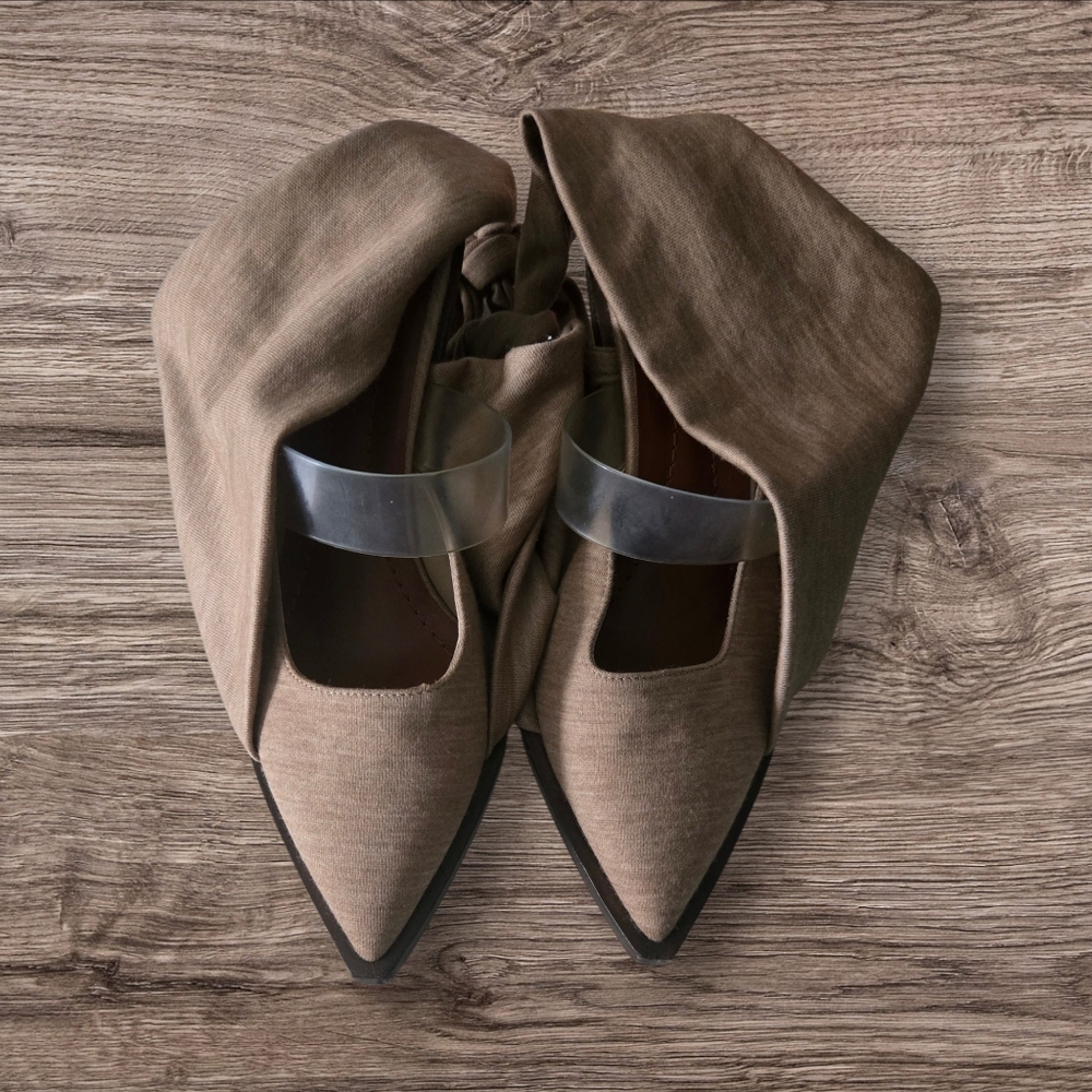 Burberry Slingback Pumps Size 6.5 (36.5) With Dust Bag - Picture 2 of 15